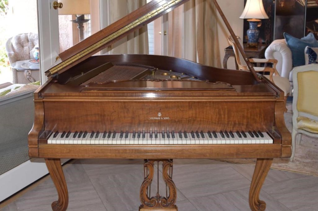 ヴィンテージ・スタインウェイピアノ